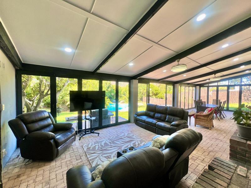 4 Bedroom Property for Sale in Helgarda Estate Western Cape